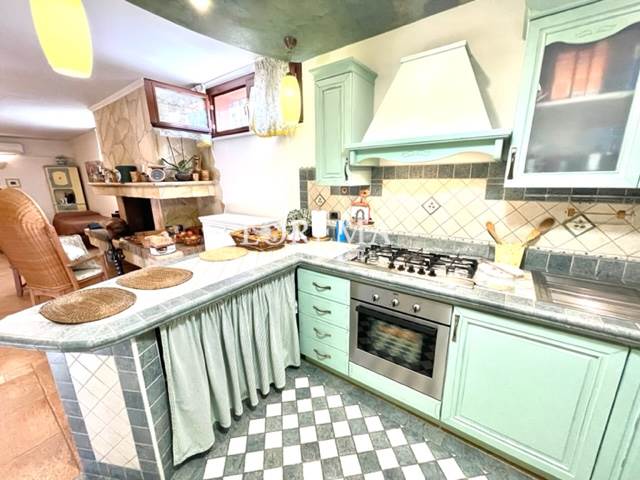 cucina al piano inferiore