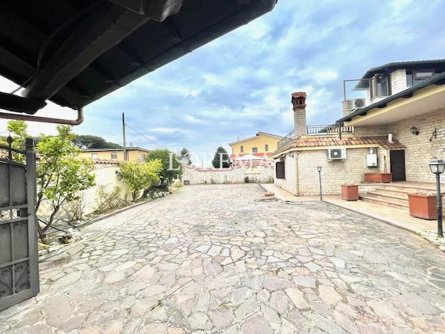 INGRESSO CARRABILE