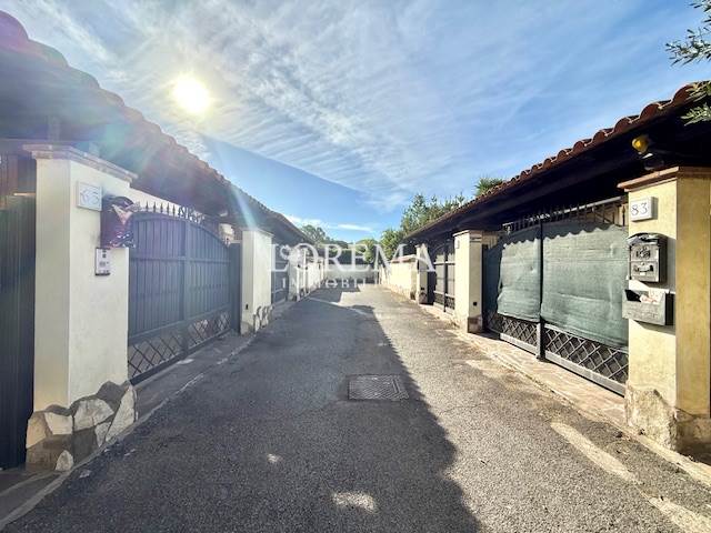 INFERNETTO VIA MONTEMEZZI TRILOCALE P.INFERIORE C/SP.ESTERNO  E. 900,00